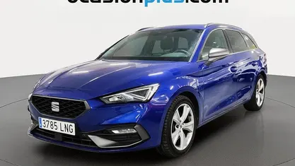 Usado Seat Leon FR 150 CV (110 kW) 2021 Azul Monovolumen