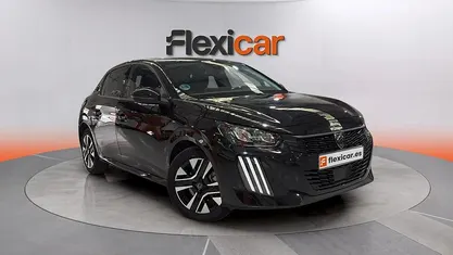 Usado Peugeot 208 Allure 101 CV (74 kW) 2025 Utilitario