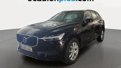 Käytetty Volvo XC60 Momentum 190 HP (139 kW) 2019 Musta Katumaasturi