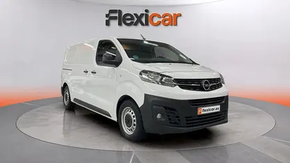Usado Opel Vivaro 120 CV (88 kW) 2024 Blanco Monovolumen