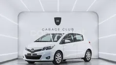 Blanco Usado 2013 Toyota Yaris Active Berlina | 11.499 € (Precio justo)