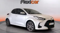 Usado 2024 Toyota Yaris Hybrid Style Berlina | 19.990 € (Buen precio)