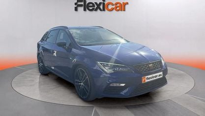Usado Seat Leon ST 4Drive 300 CV (220 kW) 2019 Azul Familiar