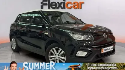 Usado SsangYong Tivoli Limited 128 CV (94 kW) 2019 Negro SUV