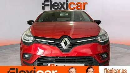 Usado Renault Clio IV Zen 91 CV (66 kW) 2019 Rojo Utilitario