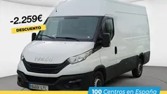 Blanco Usado 2022 Iveco Daily Berlina | 24.850 € (Precio justo)