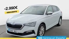 Blanco Usado 2023 Skoda Scala Ambition Utilitario | 15.950 € (Precio justo)