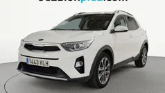 Usado 2018 Kia Stonic SUV | 13.410 € (Precio justo)