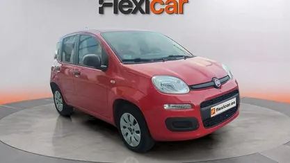 Usado Fiat Panda Cross Cross 69 CV (50 kW) 2019 Rojo Utilitario