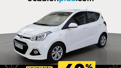Usado 2015 Hyundai i10 Utilitario | 9167 € (Precio justo)