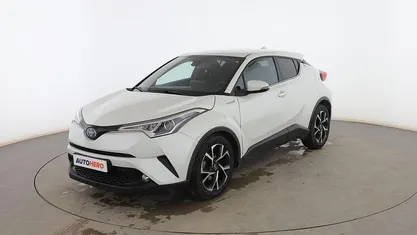 Usado Toyota C-HR Advance 122 CV (89 kW) 2019 Blanco SUV