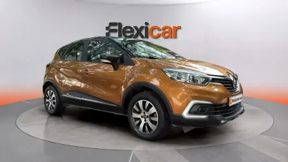 Usado Renault Captur Intens 90 CV (66 kW) 2019 Naranja SUV
