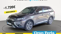 Gris Usado 2019 Mitsubishi Outlander Motion SUV | 18.250 € (Precio justo)