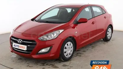 Usado Hyundai i30 100 CV (73 kW) 2016 Berlina