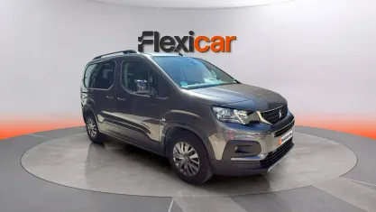 Usado Peugeot Rifter Allure 110 CV (80 kW) 2022 Gris Monovolumen