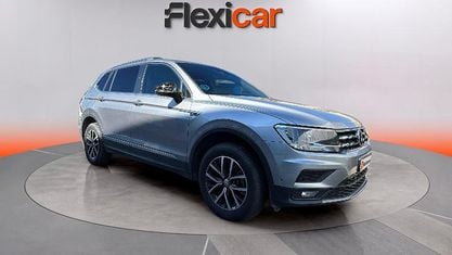 Begagnad VW Tiguan Allspace Advance 150 HK (110 kW) 2021 Grå SUV