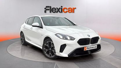 Käytetty BMW 118 150 HP (110 kW) 2025 Vihreä Viistoperä