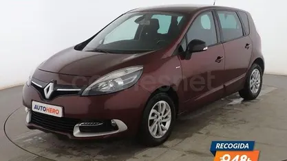 Usado Renault Scénic III LIMITED 110 CV (80 kW) 2015 Rojo Monovolumen