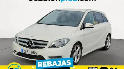 Blanco Usado 2013 Mercedes B200 Monovolumen | 12.190 € (Precio justo)