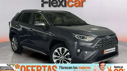 Usado Toyota RAV4 Hybrid Luxury 222 CV (163 kW) 2021 Gris SUV
