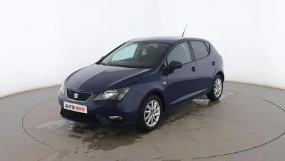 Usado Seat Ibiza Reference 90 CV (66 kW) 2016 Azul Berlina