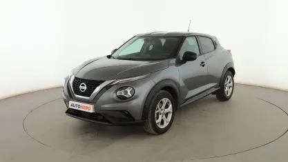 Usado Nissan Juke Acenta 114 CV (83 kW) 2021 Gris SUV
