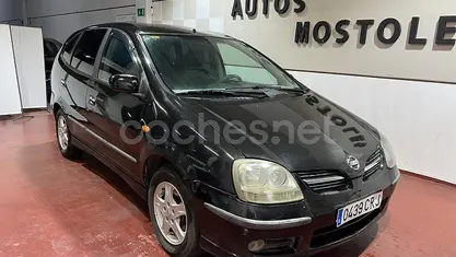 Usado Nissan Almera Tino Acenta 136 CV (100 kW) 2004 Negro Monovolumen