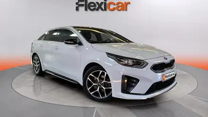 Usado Kia ProCeed GT-Line 120 CV (88 kW) 2019 Blanco Utilitario