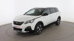 Blanco Usado 2021 Peugeot 5008 Allure Monovolumen | 21.499 € (Precio justo)