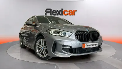 Usado BMW 118 136 CV (100 kW) 2024 Gris Utilitario
