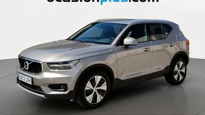 Usado Volvo XC40 Momentum 163 CV (119 kW) 2021 SUV
