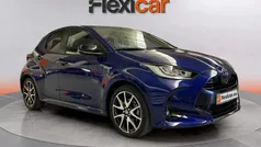 Azul Usado 2021 Toyota Yaris Hybrid Active Berlina | 16.390 € (Super precio)