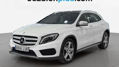 Käytetty Mercedes GLA200 AMG line 136 HP (100 kW) 2015 Valkoinen Katumaasturi
