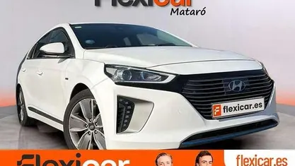 Usado Hyundai Ioniq 141 CV (103 kW) 2020 Blanco Utilitario