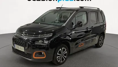Usado Citroën Berlingo Shine 130 CV (95 kW) 2019 Monovolumen