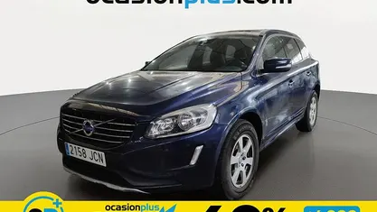 Usado Volvo XC60 Momentum 181 CV (133 kW) 2015 Azul SUV