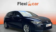 Negro Usado 2022 VW Golf VIII Life Berlina | 18.690 € (Buen precio)