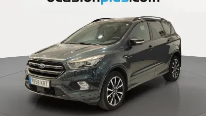 Usado Ford Kuga ST-Line 150 CV (110 kW) 2018 Gris SUV