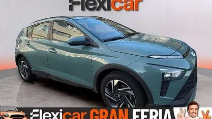 Usado Hyundai Bayon 84 CV (61 kW) 2023 Verde SUV