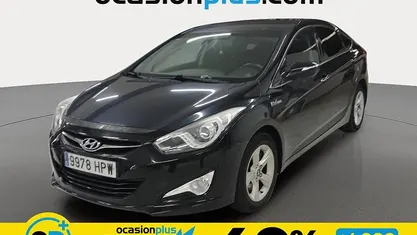 Käytetty Hyundai i40 GLS 136 HP (100 kW) 2013 Musta Sedan