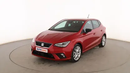 Usado Seat Ibiza FR 110 CV (80 kW) 2021 Rojo Utilitario