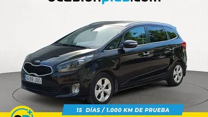 Usado Kia Carens 116 CV (85 kW) 2015 Negro Monovolumen
