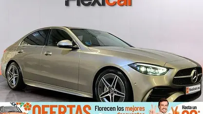 Usado Mercedes C200 204 CV (150 kW) 2023 Gris / plata Familiar