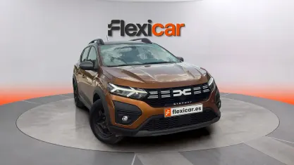 Usado Dacia Sandero Essentiel 91 CV (66 kW) 2023 Naranja Berlina