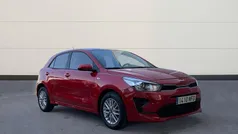 Usado 2023 Kia Rio Berlina | 15.000 € (Precio justo)