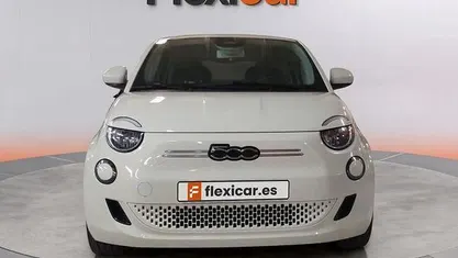 Usado Fiat 500e Icon 86 kW (118 CV) 2022 Blanco Descapotable