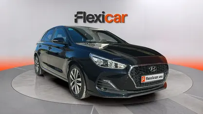 Begagnad Hyundai i30 120 HK (88 kW) 2018 Svart Sedan