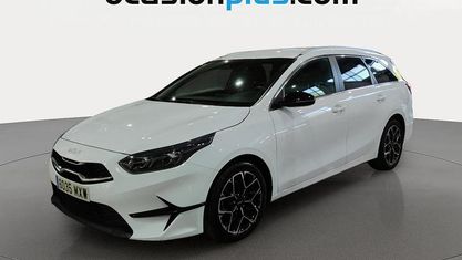 Occasion Kia Ceed Style 100 PK (73 kW) 2025 Wit Hatchback