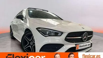 Usado Mercedes CLA200 Shooting Brake 163 CV (119 kW) 2020 Familiar