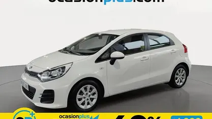 Usado Kia Rio 84 CV (61 kW) 2015 Utilitario